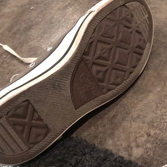 Gray Converse All Star Chuck Taylors Sz 9 - Picture 5 of 5